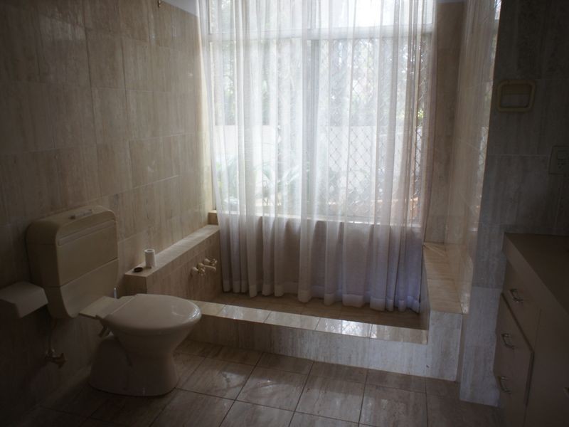 33 Evergreen drive, Elanora QLD 4221