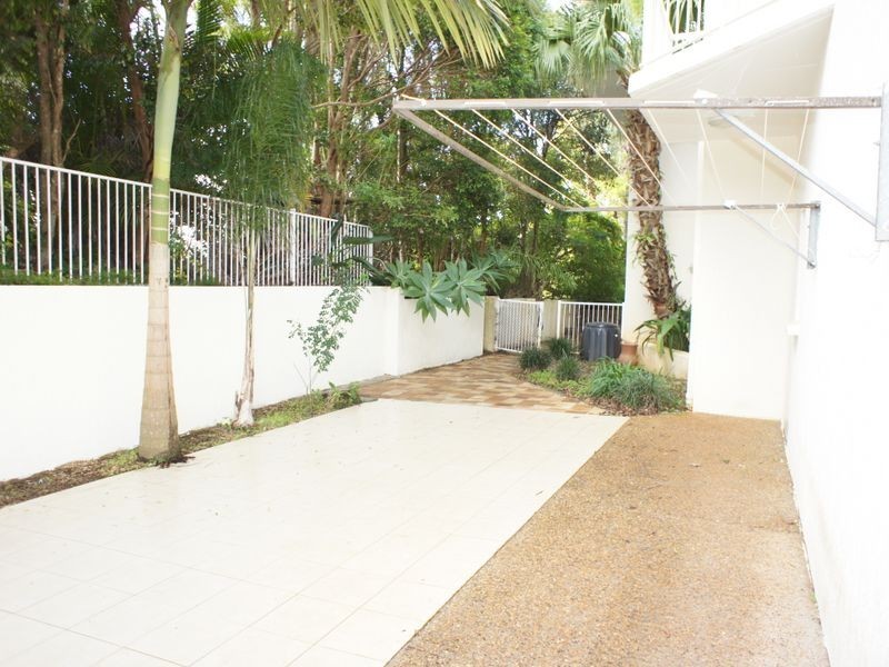 33 Evergreen drive, Elanora QLD 4221