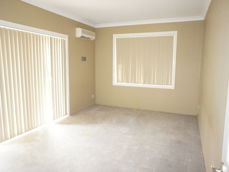 33 Evergreen drive, Elanora QLD 4221