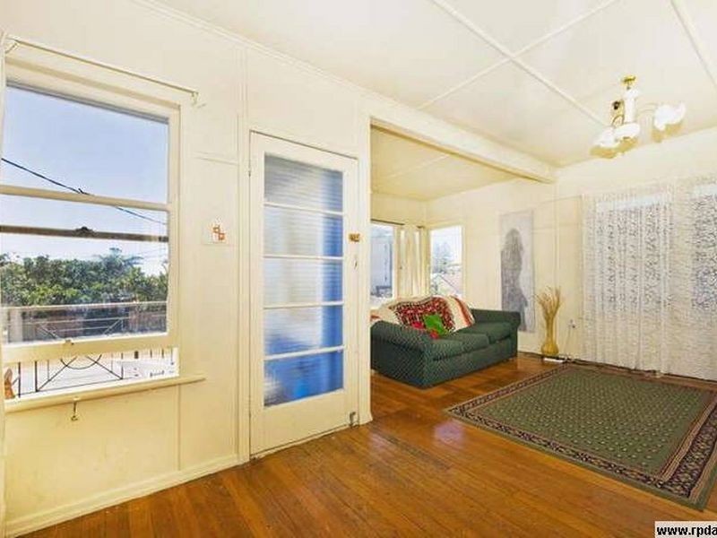 1220 Gold Coast Highway, Palm Beach QLD 4221