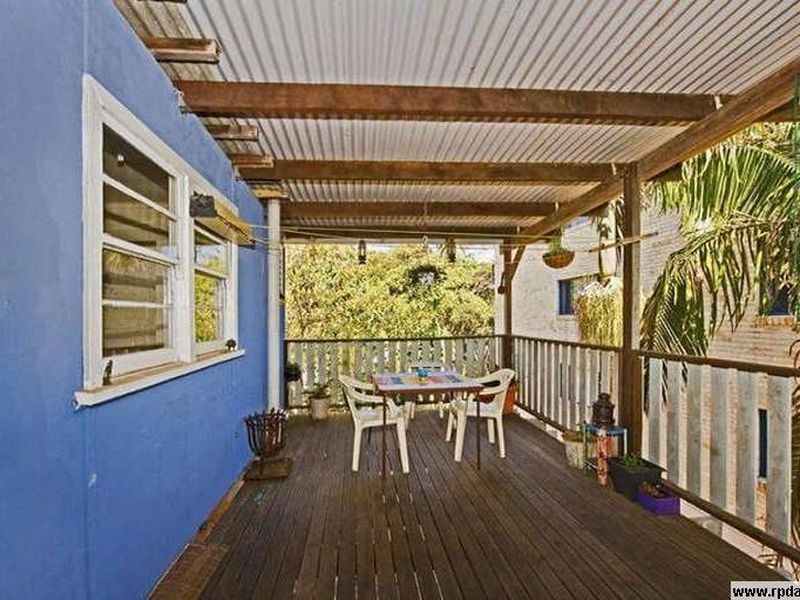 1220 Gold Coast Highway, Palm Beach QLD 4221