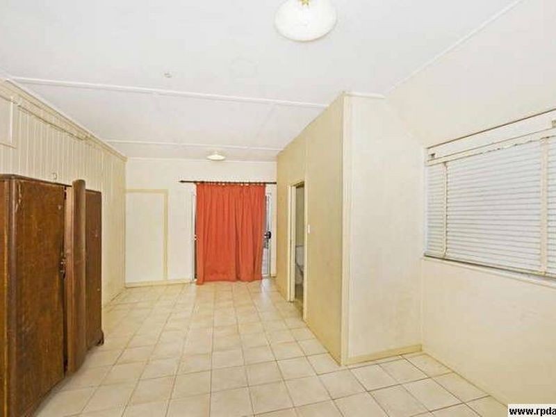 1220 Gold Coast Highway, Palm Beach QLD 4221