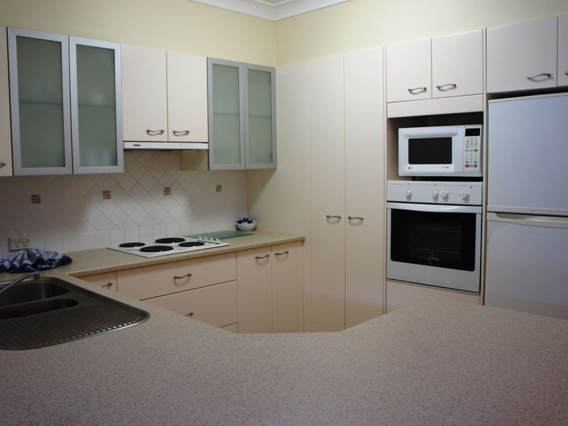 87/955 Gold Coast Highway, Palm Beach QLD 4221