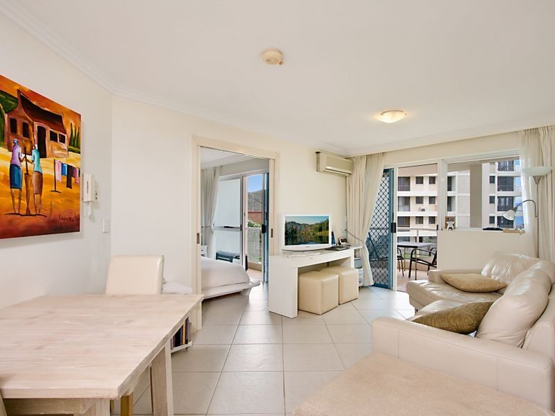 202/1483 Gold Coast Highway, Palm Beach QLD 4221