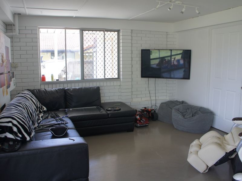 3 Gulai Street, Palm Beach QLD 4221