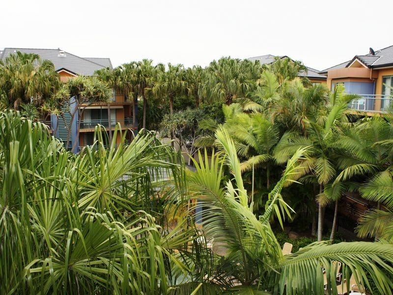 71/955 Gold Coast Highway, Palm Beach QLD 4221