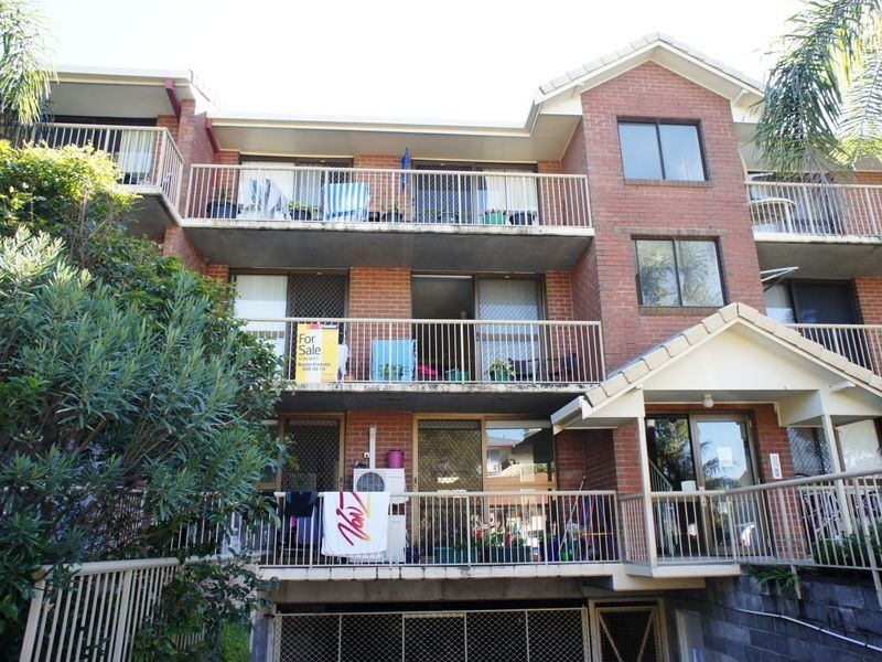 4/1374 Gold Coast Highway, Palm Beach QLD 4221