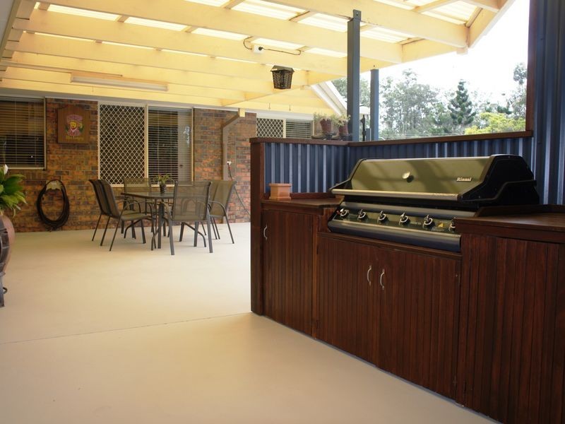 6 Century Court, Currumbin Waters QLD 4223