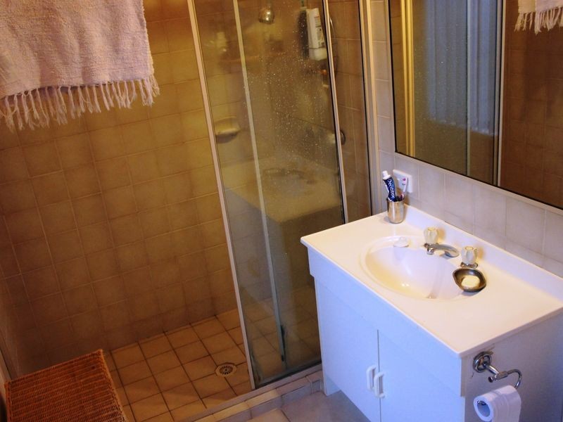 21 Crest Drive, Elanora QLD 4221