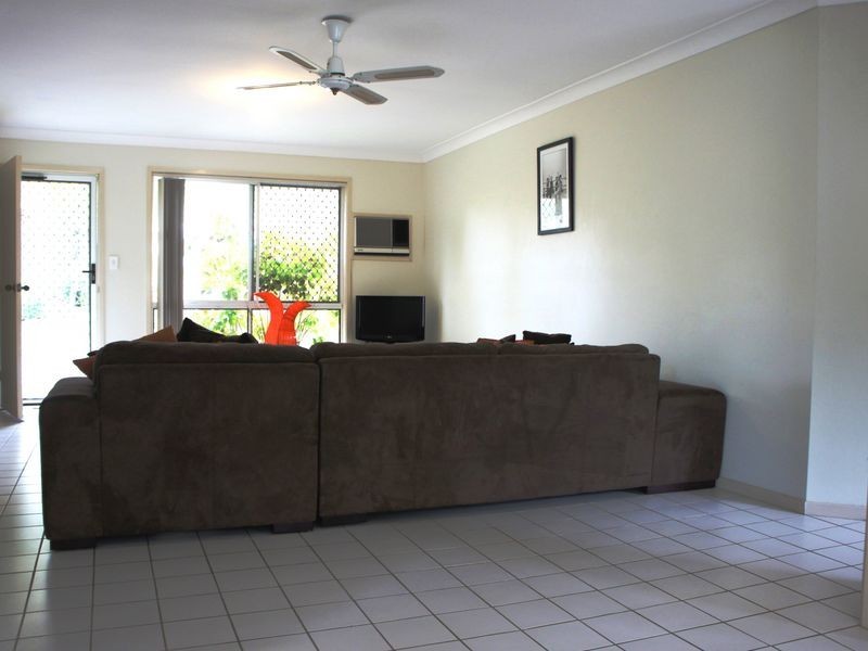 8/96 Galleon Way, Currumbin Waters QLD 4223
