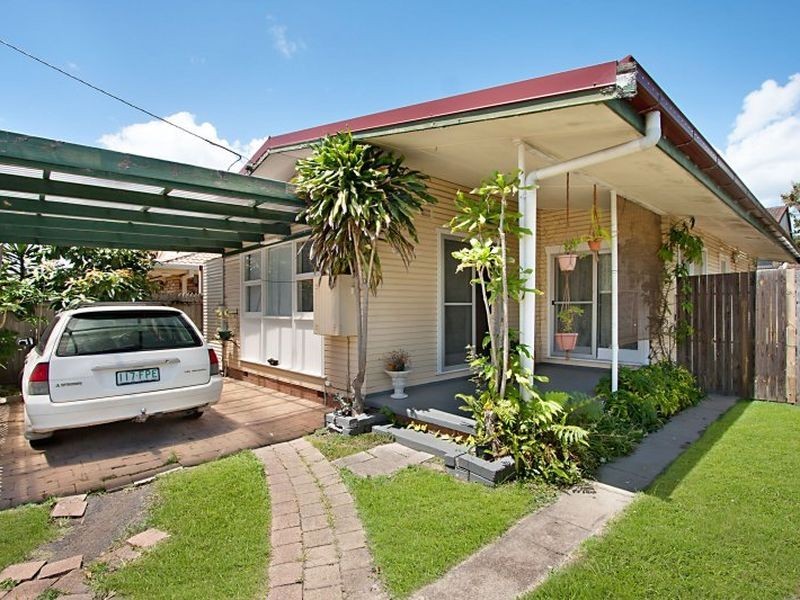20 Molucca Avenue, Palm Beach QLD 4221