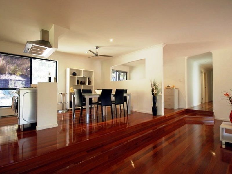 3 Dorset Place, Elanora QLD 4221