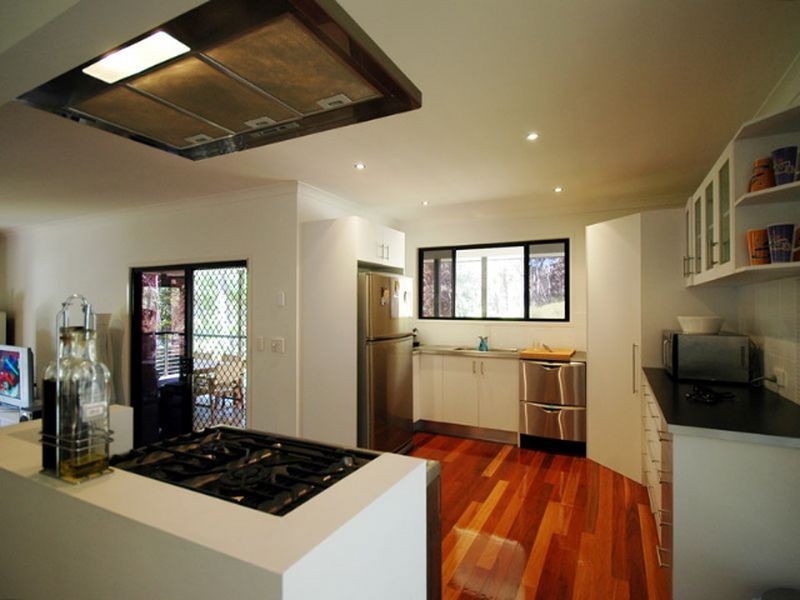 3 Dorset Place, Elanora QLD 4221