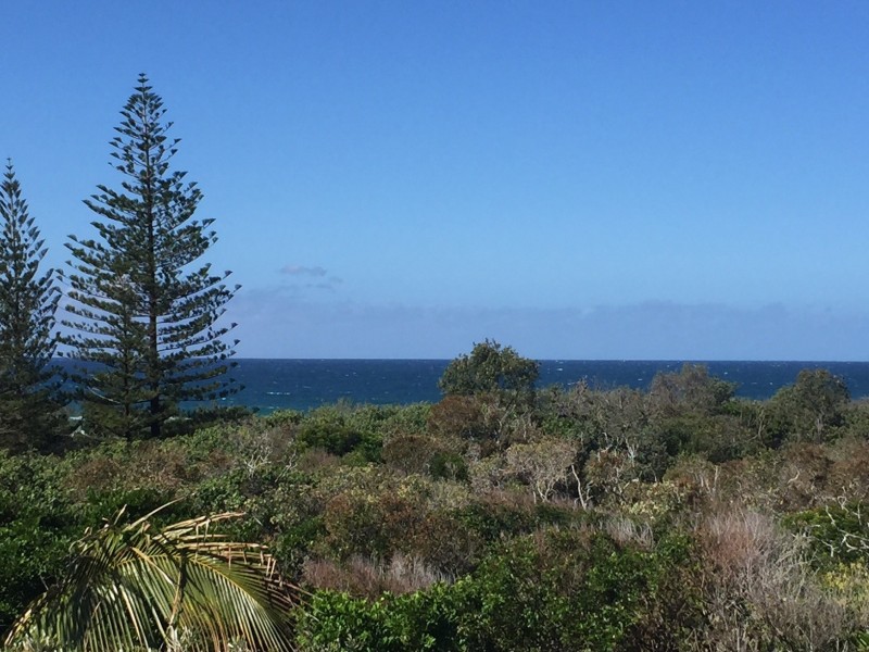 Unit 4/48-50 Plover Street, Peregian Beach QLD 4573
