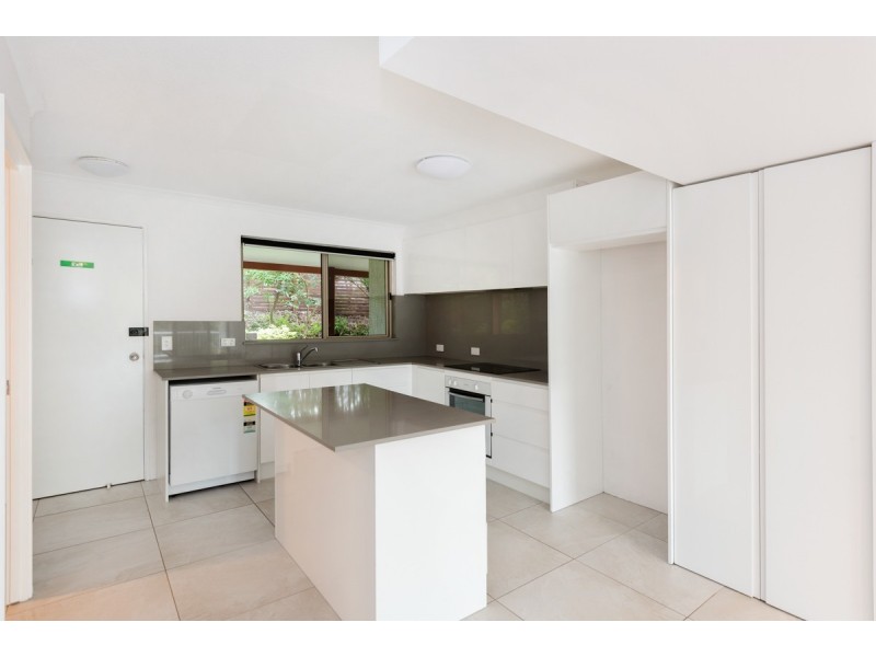 Unit 4/48-50 Plover Street, Peregian Beach QLD 4573