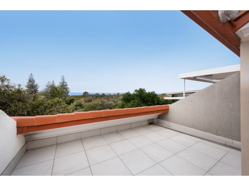 Unit 4/48-50 Plover Street, Peregian Beach QLD 4573