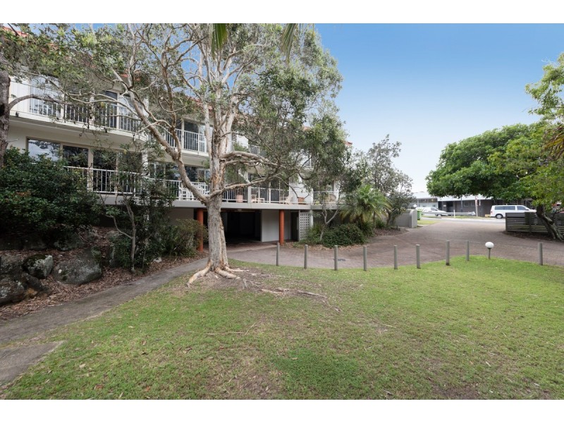 Unit 4/48-50 Plover Street, Peregian Beach QLD 4573