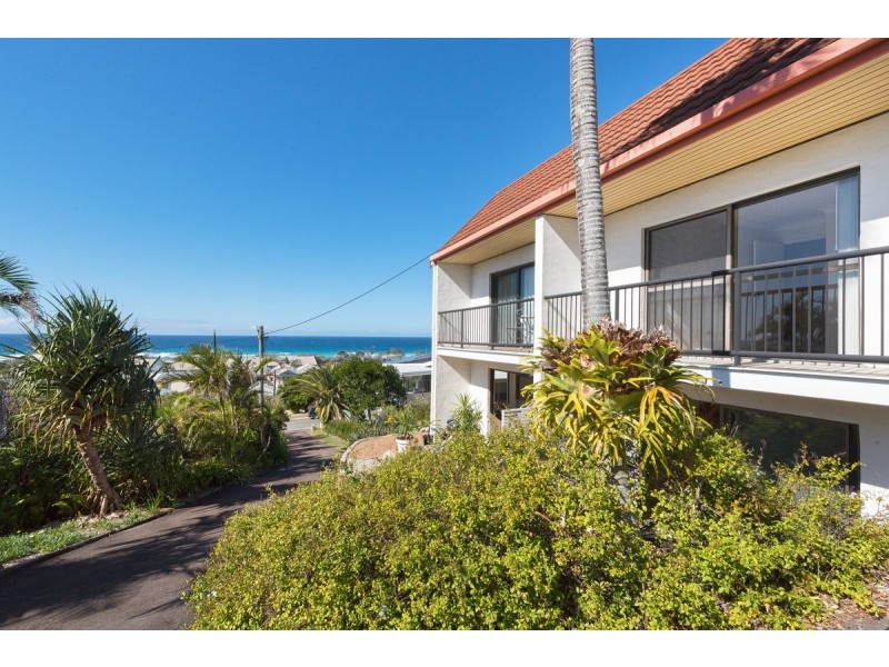 2/32 Avocet Parade, Peregian Beach QLD 4573