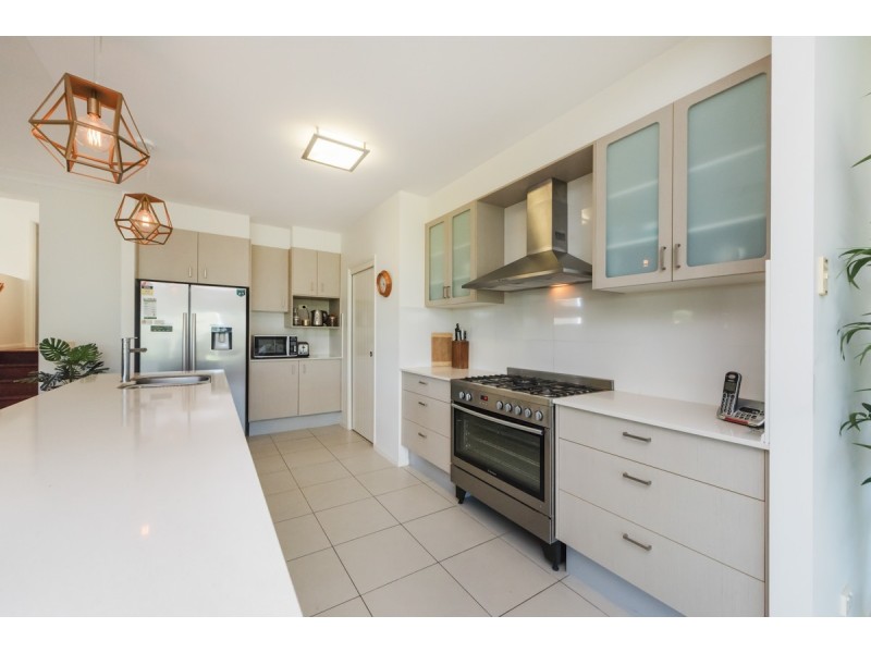 6 Indigo Court, Peregian Springs QLD 4573