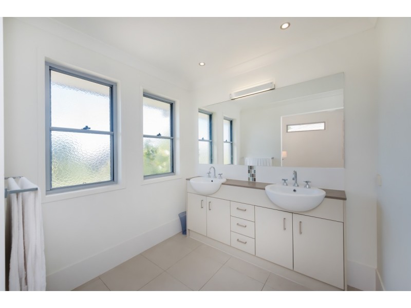 6 Indigo Court, Peregian Springs QLD 4573