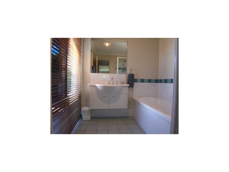 28 Lowry Street, Peregian Beach QLD 4573