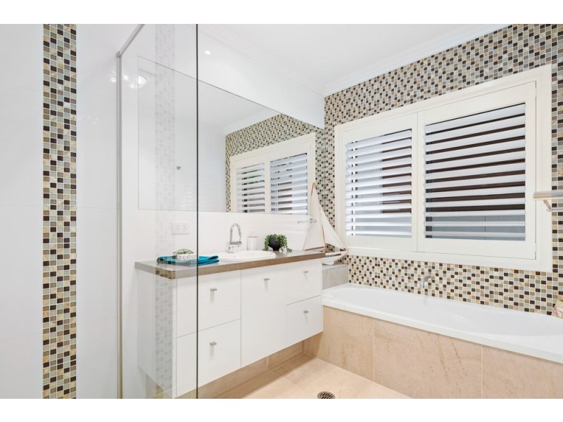 12 Piper Street, Peregian Beach QLD 4573