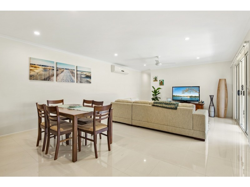 24 Starling Crescent, Peregian Springs QLD 4573