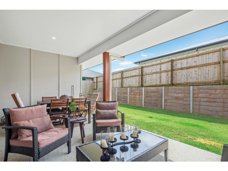 24 Starling Crescent, Peregian Springs QLD 4573