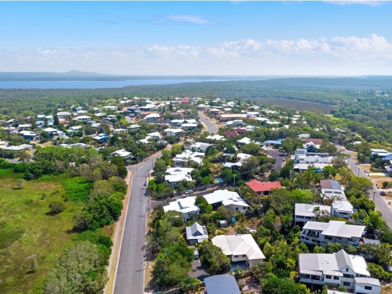 20 Lowry Street, Peregian Beach QLD 4573