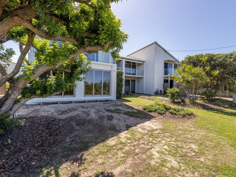 1/70 Peregian Esplanade, Peregian Beach QLD 4573