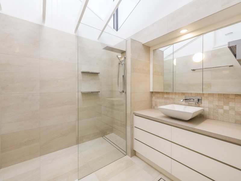 1/70 Peregian Esplanade, Peregian Beach QLD 4573