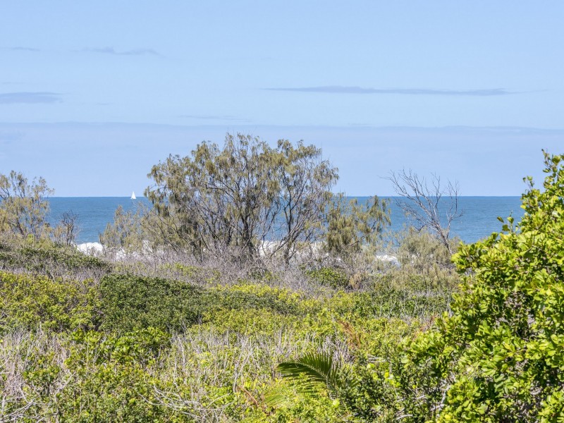 1/70 Peregian Esplanade, Peregian Beach QLD 4573