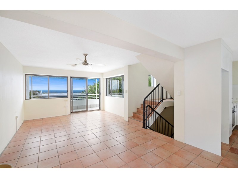 2/4 Avocet Parade, Peregian Beach QLD 4573