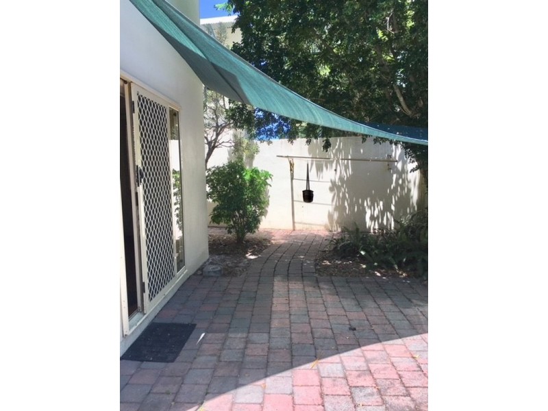 2/3 Plover Street, Peregian Beach QLD 4573