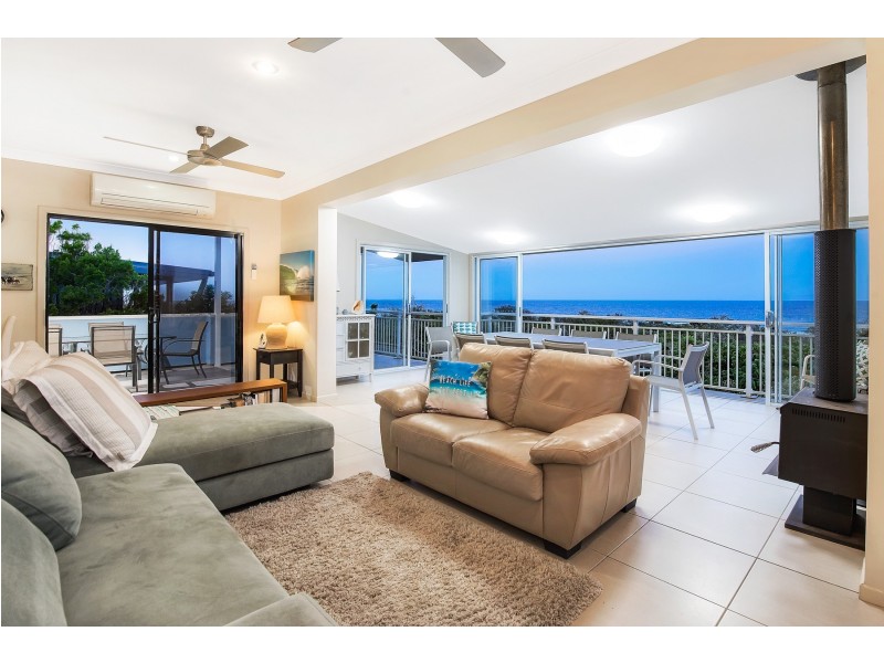 1/20 Peregian Esplanade, Peregian Beach QLD 4573