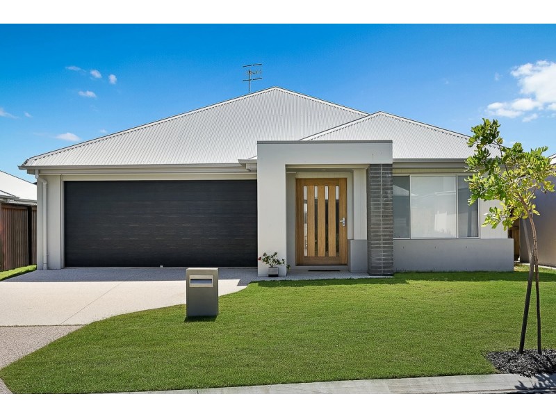 17 Long Board Street, Peregian Beach QLD 4573