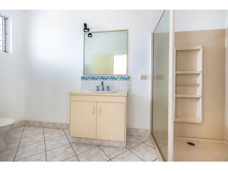 70 Tinarra Close, Maroochy River QLD 4561