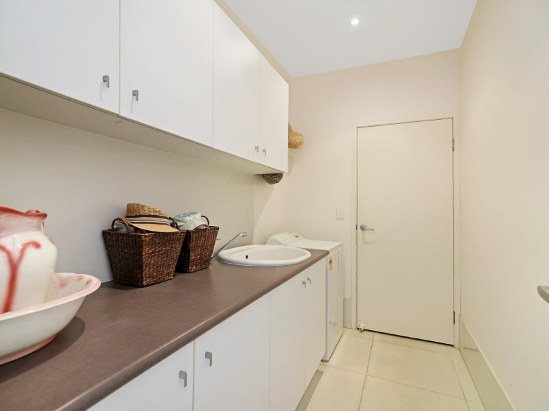 5 Bunker Court, Peregian Springs QLD 4573