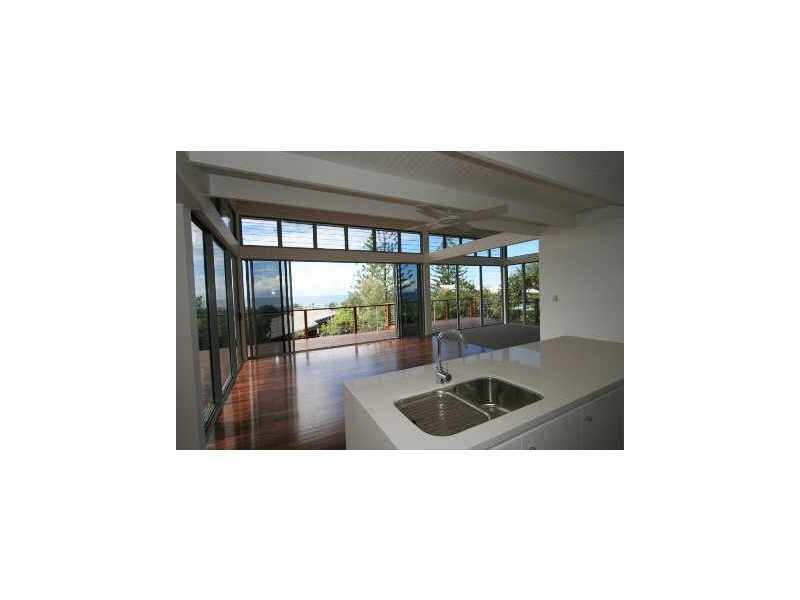 16 Jacana St, Peregian Beach QLD 4573