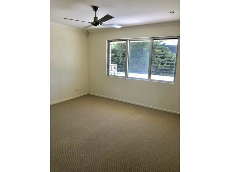 2 Heron Street, Peregian Beach QLD 4573