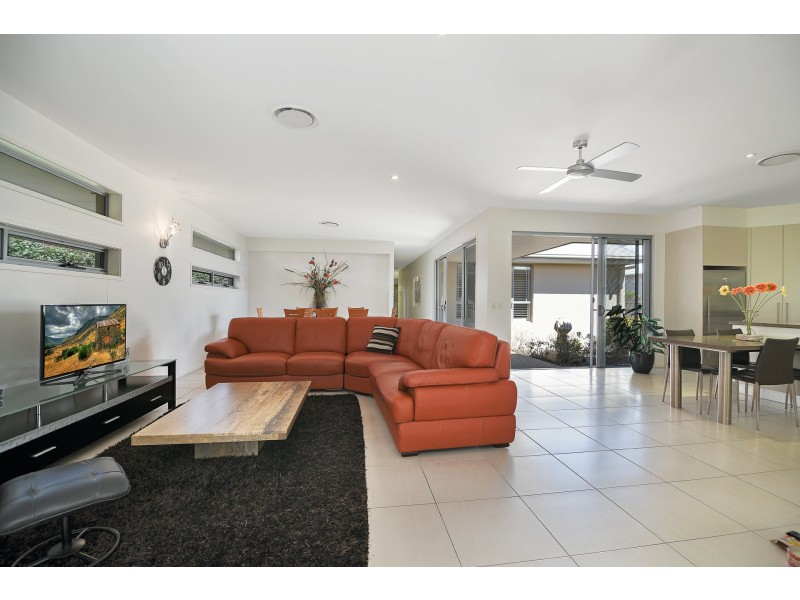 3 Bunker Court, Peregian Springs QLD 4573