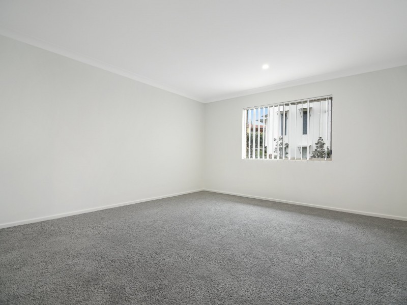 4/72 Peregian Esplanade, Peregian Beach QLD 4573