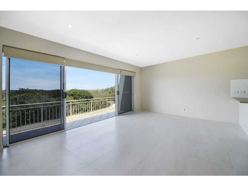 2/2 Tristania Drive, Marcus Beach QLD 4573