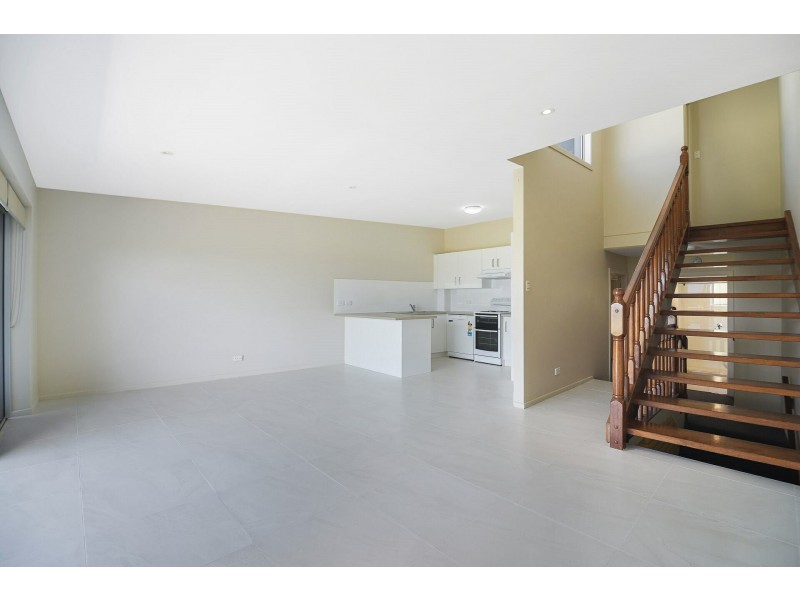 2/2 Tristania Drive, Marcus Beach QLD 4573