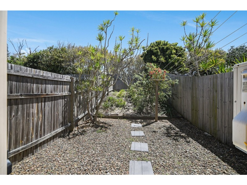 2/2 Tristania Drive, Marcus Beach QLD 4573