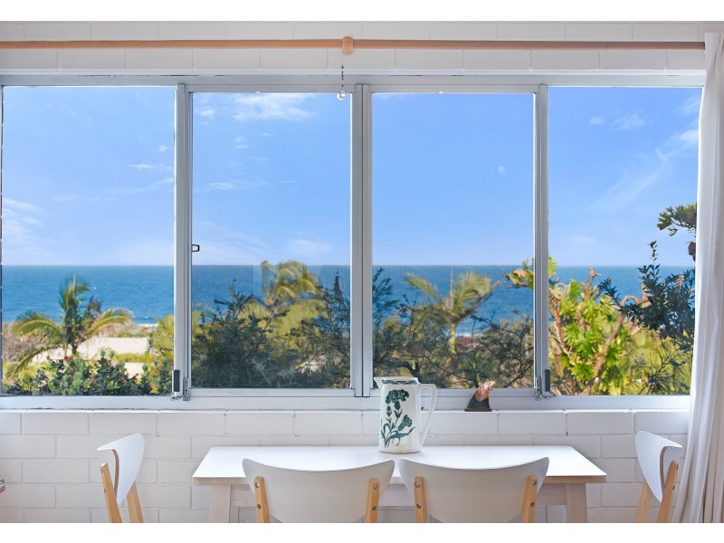 2/11 Martin Street, Peregian Beach QLD 4573