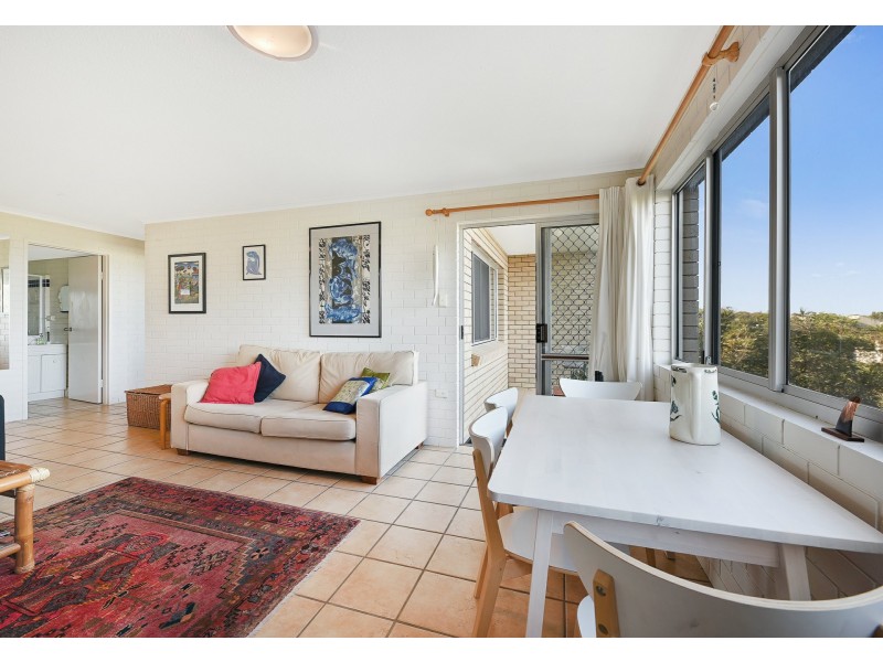 2/11 Martin Street, Peregian Beach QLD 4573