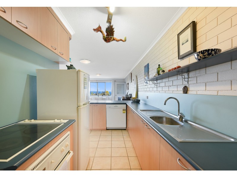 2/11 Martin Street, Peregian Beach QLD 4573