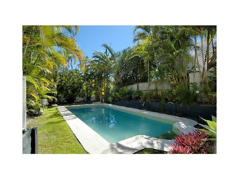 36 Redwood Avenue, Marcus Beach QLD 4573