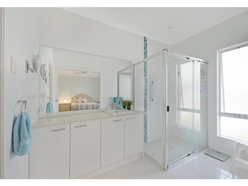 12 Sawgrass Court, Peregian Springs QLD 4573